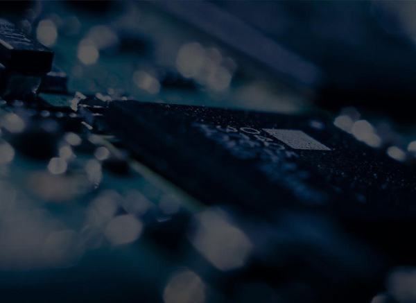 晶振貼片.jpg 晶振貼片.jpg